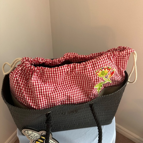 Black O Bag with Gingham Insert - Picture 3 of 6